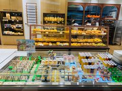面包甜点陈列柜-多乐之日(颐堤港店)