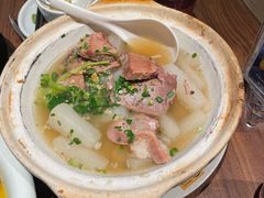 -港丽餐厅(正大店)