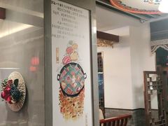 -小天鹅火锅·一线江景洪鼎旗舰店(洪崖洞店)