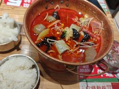 -成都你六姐·牛肉冒菜(上海陆悦汇店)