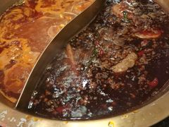 -小天鹅火锅·一线江景洪鼎旗舰店(洪崖洞店)