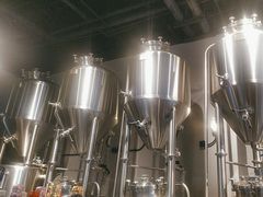-HUZI虎滋精酿餐吧(京西大悦城店)