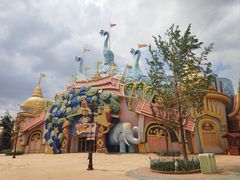 -七彩云南欢乐世界