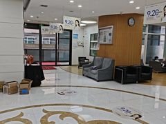 -雅悦齿科(顾村公园店)