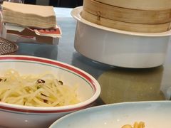 -川流不息·地道川菜·小龙虾(松东路店)