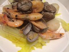 -渔家海鲜舫(宝湖路店)