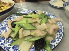 -东兴寒舍老北京炸酱面(三里河路店)