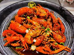 油焖大虾-肥肥虾庄·金牌油焖大虾(汉街SKP店)
