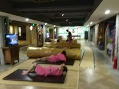 -绿岛汤泉韩式休闲会所