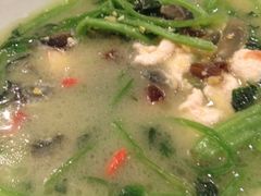 上汤菠菜-新白鹿餐厅(西湖银泰店)