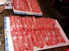 -月满大江经典火锅(任城路店)