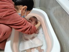 -娜姐娜娜家·月嫂·育儿嫂(嘉妇幼店)