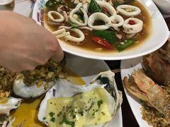 -班赞海鲜市场胖阿姨加工点