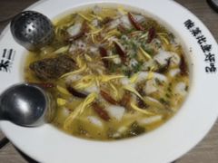-太二酸菜鱼(菱角湖万达店)