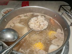 -左庭右院鲜牛肉火锅(浦江欢乐颂店)