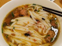 -矮子粉店1985·长沙米粉(湘春路店)