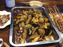 -马路牙子地桌烤肉(工体店)