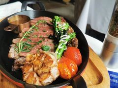 -斯普汇生蚝牛排馆(中骏世界城店)