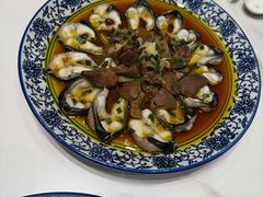 蕈油蒸河鳗鱼-得意楼蒸菜馆