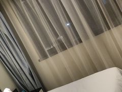 -希岸酒店(深圳北站龙华文体中心店)