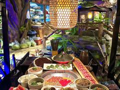 -城墙拐拐火锅(三峡广场黑金冠店)
