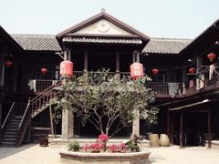 -清风小镇闯关东影视基地