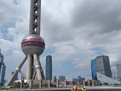 -陆家嘴空中步行连廊