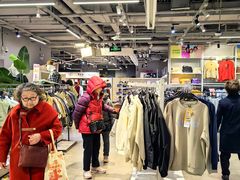 -唯品会(北京国瑞城店)