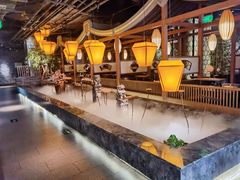 -湊湊火锅·茶憩(恒隆广场店)