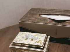 -浅深(世茂滨江精品店)