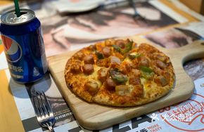Orleans Crispy Chicken Pizza