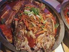 -鸣记脆皮烤鱼·海鲜烤鱼(三八广场店)