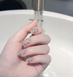 -MONICA BOX美甲美睫