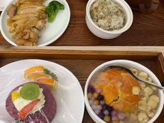 -雪梅月子中心(华侨城店)