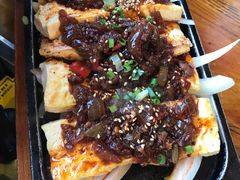 香辣石磨热豆腐-喇喇排骨火锅·传统韩式脊骨汤(望京西园总店)