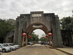 -宝晶宫旅游景区