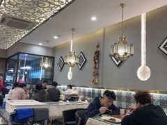 -欧提汗·新疆餐厅·清真(银都路店)