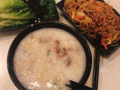 艇仔粥-大师傅粥品(埃华街)