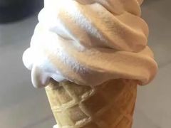 香草华夫筒-汉堡王(保定万博广场店)
