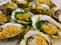 蒜蓉蒸生蚝-明记海鲜大排档(巽寮湾店)