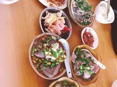 -周记翘脚牛肉