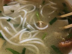 -建新园过桥米线(宝善街店)