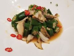 -连鹭海鲜·海肠捞饭·海胆饭(星海店)