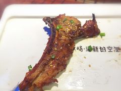 苏尼特金质烤羊排-三个蒙古大叔羊肉串(大宁店)