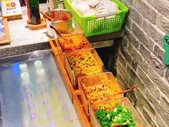 -呷佬·长沙手工米粉(金沙江路店)