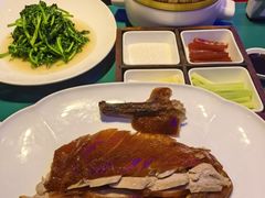 -逸馥荟(人广来福士店)