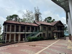 -香港大学