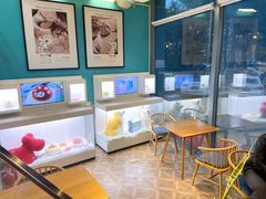 用餐区-缇纳甜妮·西餐·甜点(商字店)
