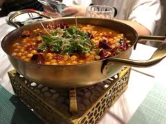 红颜馋嘴牛蛙锅-蜜桃花开·中西融合菜E&W(南长街店)