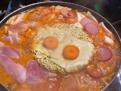 泡菜五花肉锅-炙韩料理·部队锅专门店